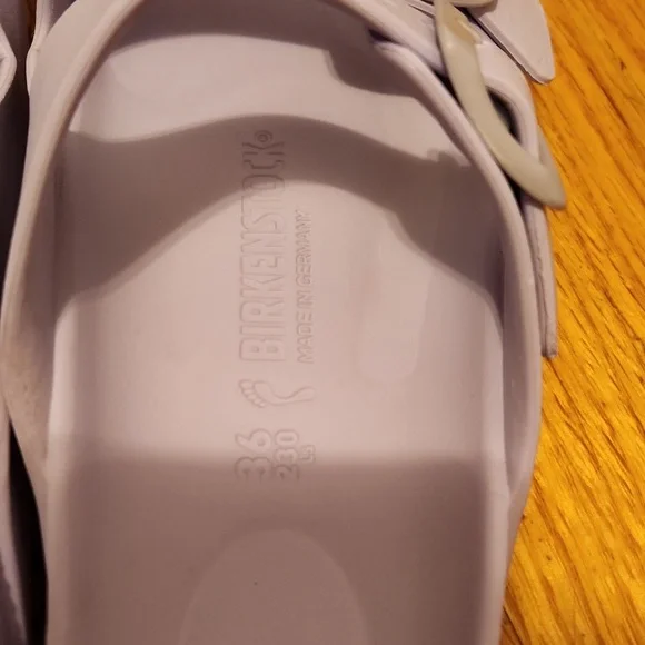 Birkenstock Arizona EVA Sandals, size 36, Lilac - Picture 5 of 9